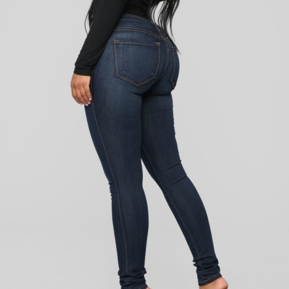 Mid rise skinny jeans